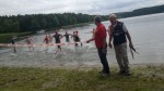 Triatlonové děti se nebojácně vrhali na plaveckou část závodu